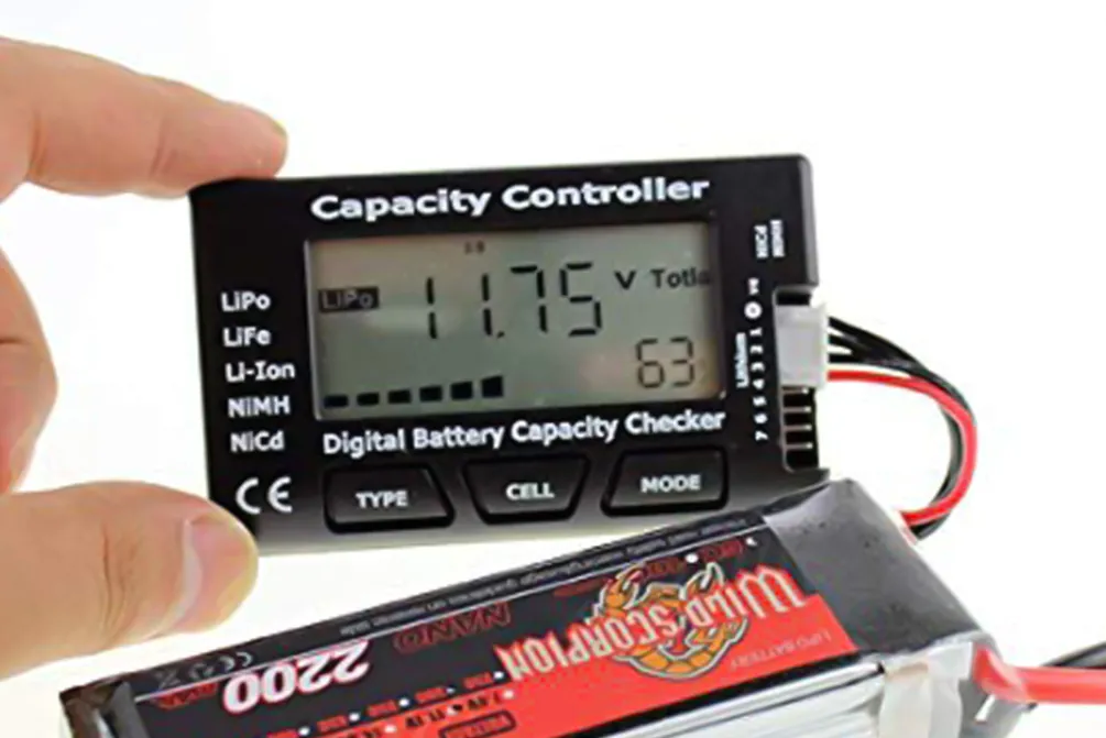 Rodes Batteritester – Digital universal Hot